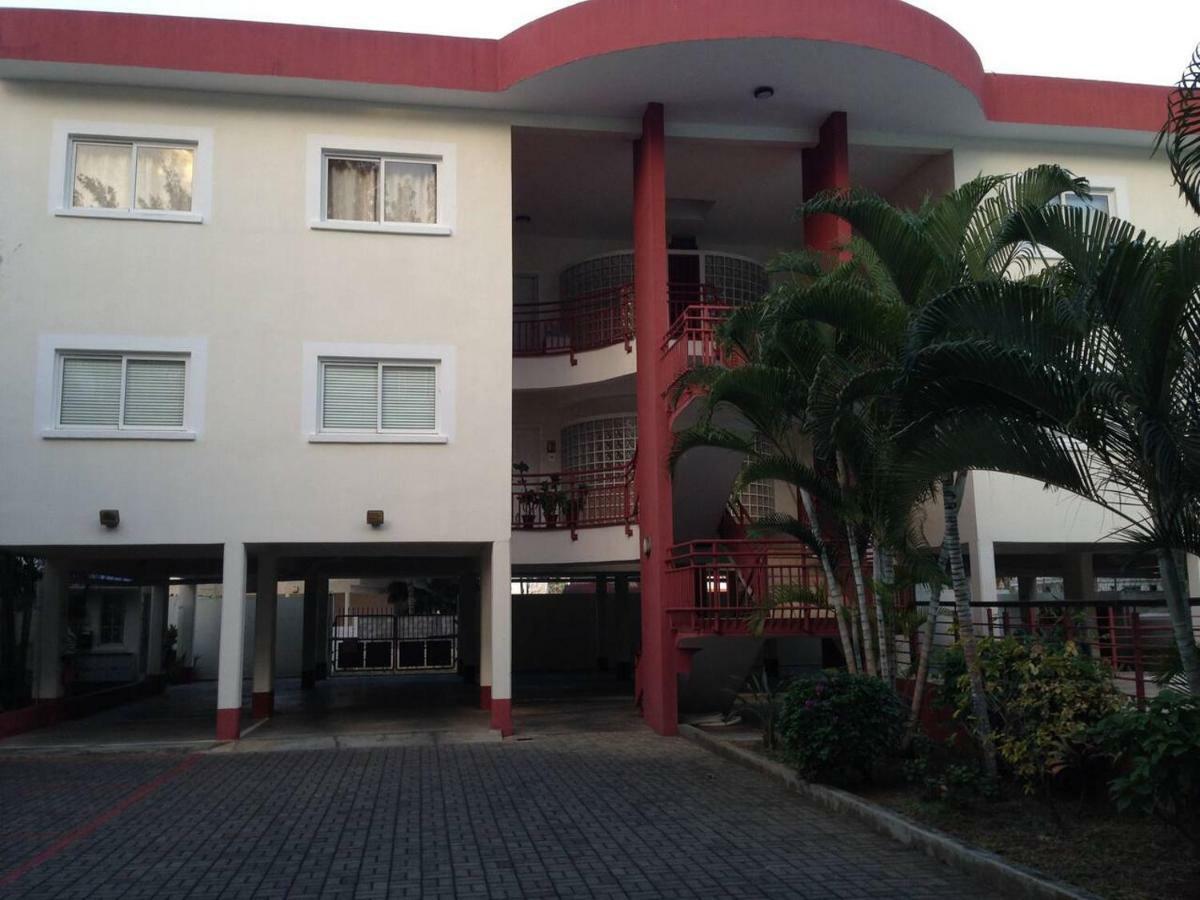 Oceanside Licenced Tourist Residence Flic en Flac Exterior photo